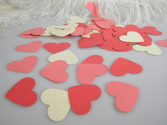 زفاف - Coral & Ivory Heart Confetti 