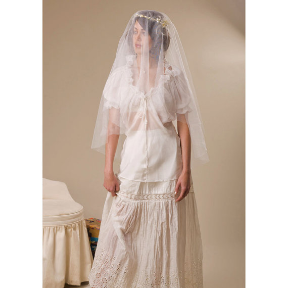 Hochzeit - Bridal Silk Tulle circle blusher wedding veil - Style no.839