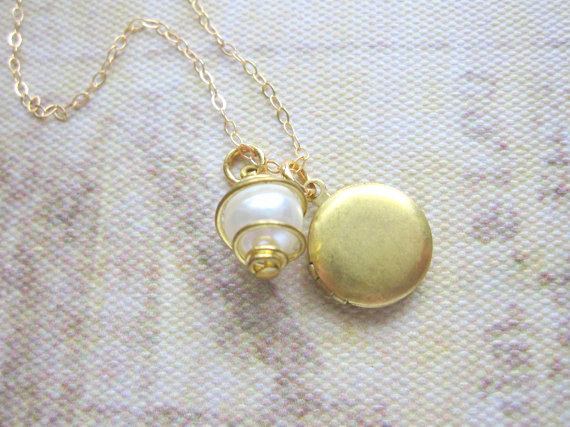 Wedding - Tiny Locket Necklace, Vintage Pearl, 14k Gold Filled Chain, Brass, Minimalist Necklace, Wedding Jewelry, Bridal Jewelry, Bridesmaid, Romance