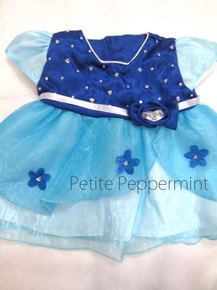 Mariage - Blue Baby Dress,Turquoise Newborn Dress,Newborn Girl Dress,Baby Party Dress,Turquoise baby dress,baby girl clothing,flower girl dress