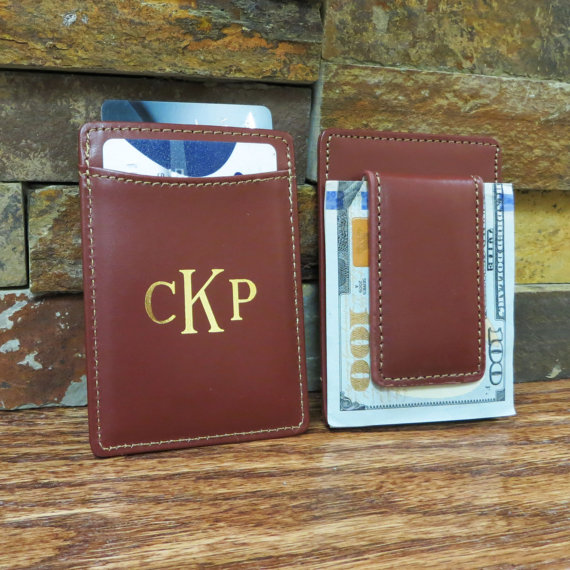 Hochzeit - Monogrammed Leather Wallet w/ Money Clip - Monogram Wallet - Personalized - Groomsmen Gift - Gifts for Men-Brown
