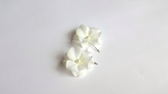 Mariage - 2 Bridal Ivory Hydrangea Hair Pins or Shoe Clips