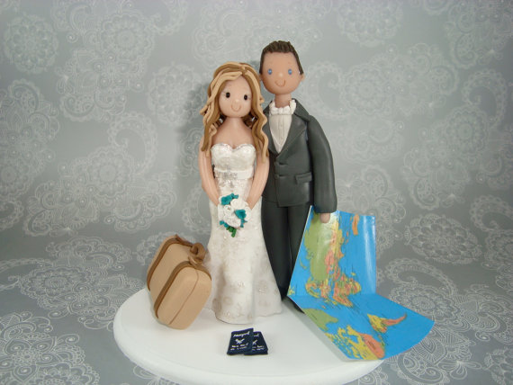 زفاف - Customized Bride & Groom Travel Theme Wedding Cake Topper