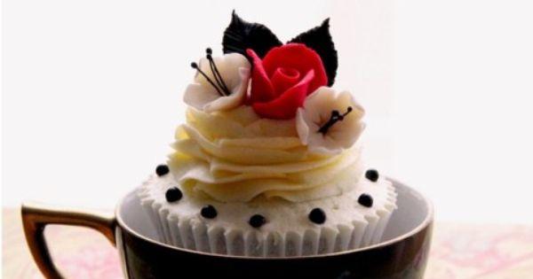 Hochzeit - Cupcake Decorating
