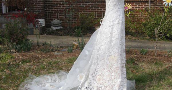 Mariage - Hand Painted Lace Wedding Gown Ombre Blush Slip