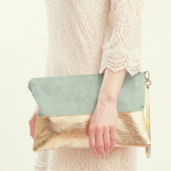 Mariage - The Belinda Clutch ///// Pastel Suede Clutch. Bridesmaid Bag. Wedding Clutch. Mint Green. Gift for Mom.