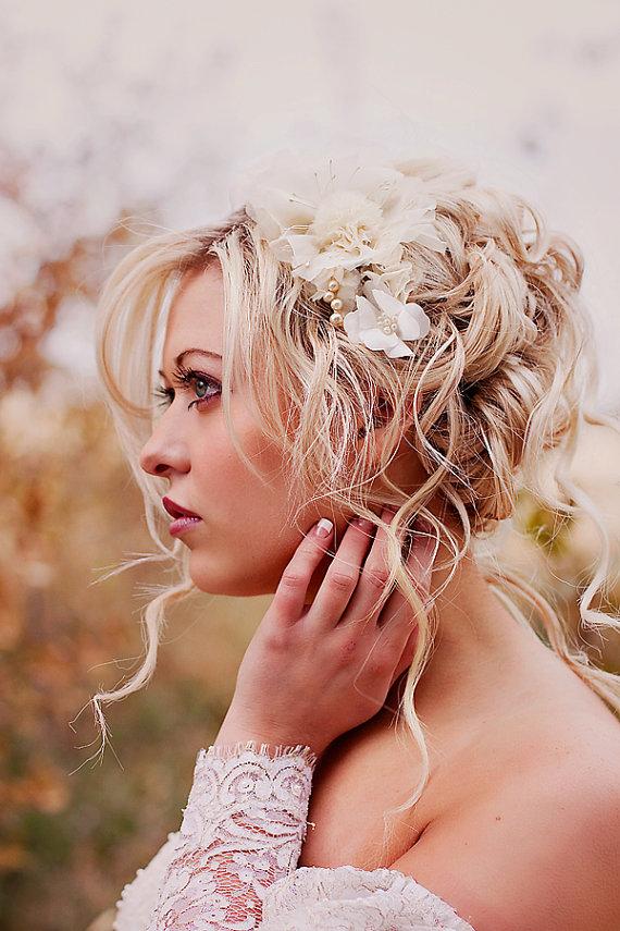 Wedding - Champagne wedding hair piece -  Bridal flower headpiece   - vintage wedding - large flower hair flower - wedding hair accessories