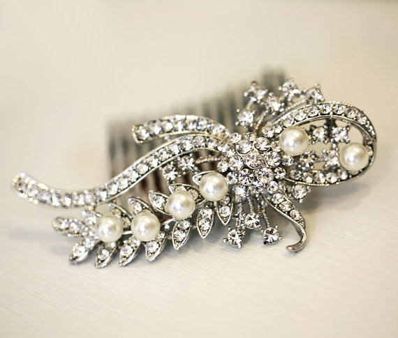 Hochzeit - MCKENZIE - Bridal hair comb, Wedding hair accessory, Crystal hair clip - Made to order