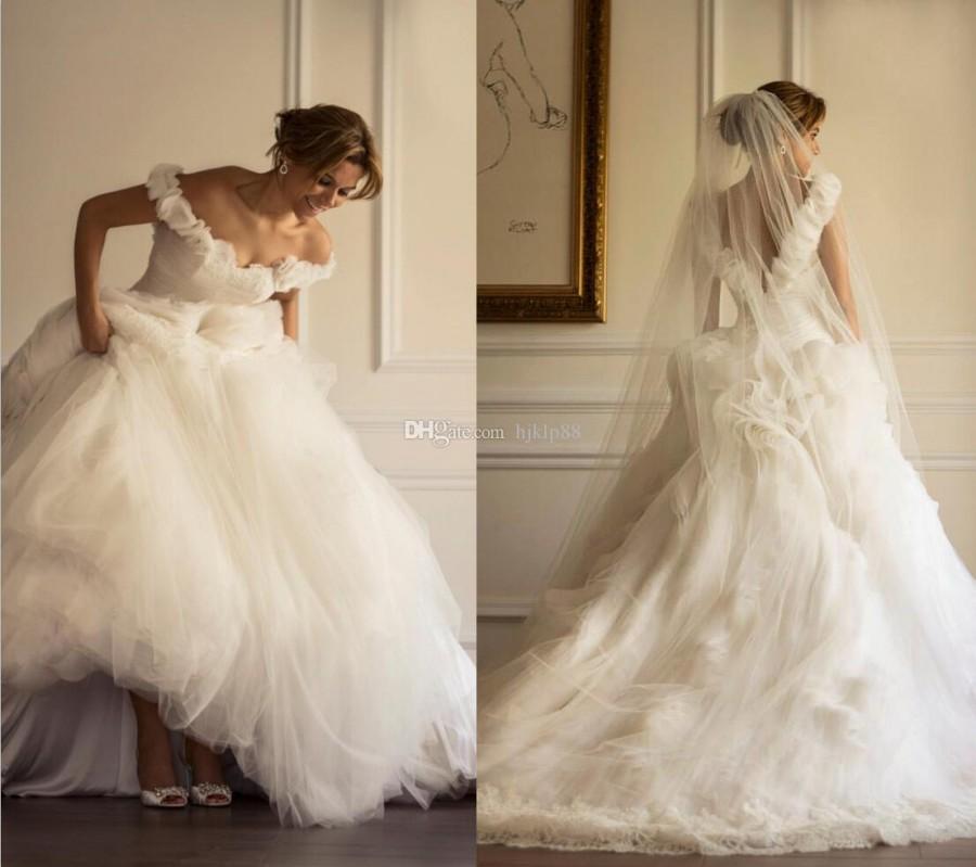زفاف - 2015 New Yasmine Yeya Off-Shoulder V Backless Handmade Flowers Tulle Ruffles Sexy Wedding Dresses Appliques Lace Bridal Gown Wedding Gowns, $167.54 