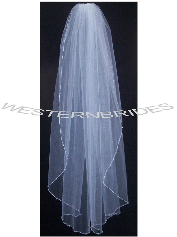Mariage - CRYSTAL BEADS on the edge  One tier Elegant Wedding Bridal veil. White or Ivory , your choice. elbow lenght with silver comb ready to wear
