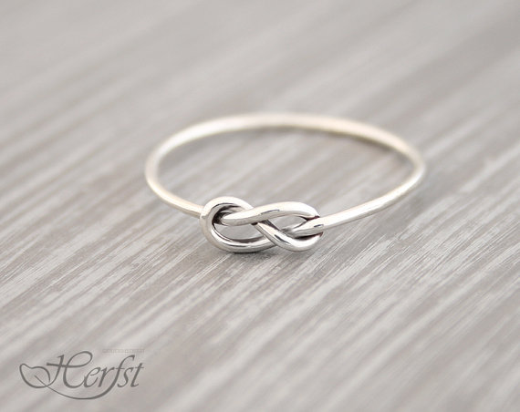 زفاف - Love knot ring, Celtic knot, Bridesmaids gift, Friendship ring, Sterling silver, Handmade
