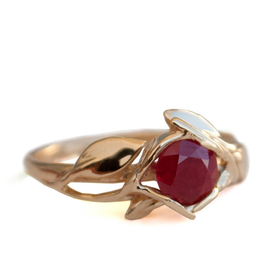 زفاف - Leaves Engagement Ring - 18K Yellow Gold and Ruby engagement ring, engagement ring, leaf ring, filigree, antique, July Birthstone, recycled