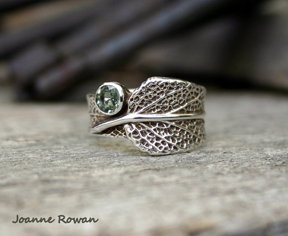 Hochzeit - Sage Leaf Ring with natural Green Sapphire...Wedding, Engagement, Promise, Hand Fasting