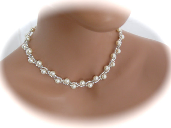 Wedding - Ivory Pearl Bridal Necklace Wedding Jewelry Swarovski Pearl Bridesmaid Gift