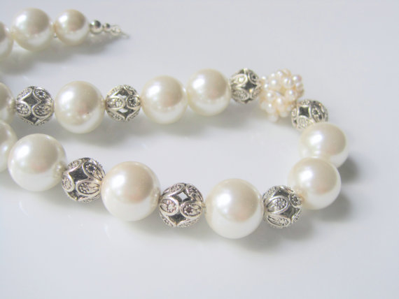Hochzeit - White Pearl Necklace - Silver and Glass Pearls -  Fashion Necklace  - Bridal Jewelry
