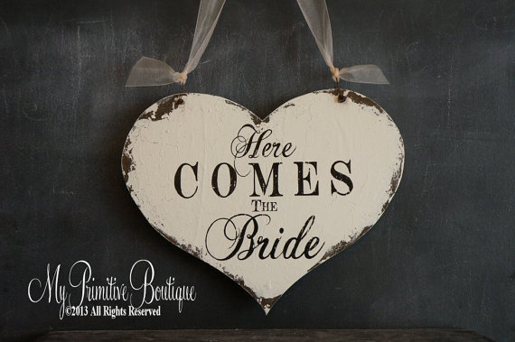 Свадьба - Double Sided Heart Sign, HERE COMES the BRIDE Sign, And The Lived Happily Ever After, Vintage Wedding Sign, Chalkboard, Ring Bearer Sign