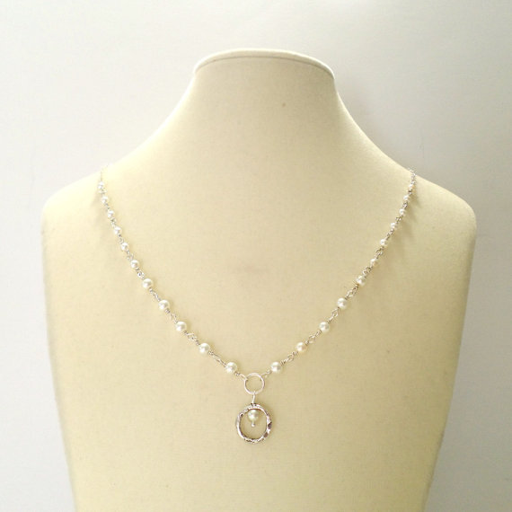 Hochzeit - White Pearl and Sterling Silver Necklace - Wedding Jewelry - Artisan Jewelry