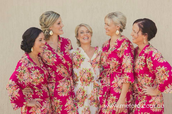 Mariage - Magenta Bridesmaids Robes Sets Kimono Crossover Robe Spa Wrap Perfect bridesmaids gift, getting ready robes, Weddingl shower party favors