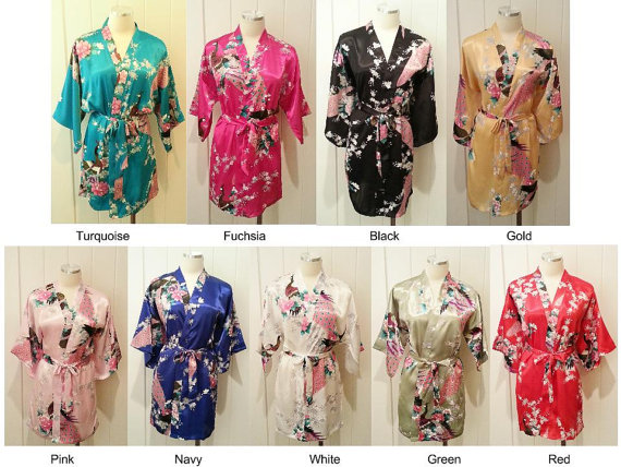 Hochzeit - SALE! Plus Size Ready to SHIP From U S A. Silk Plus Size Bridesmaids Robe, Plus Size Kimono Robe