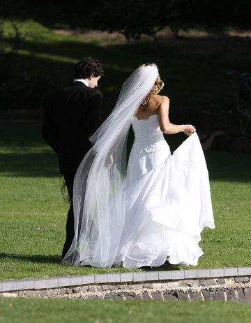 زفاف - Two tier floor length long wedding veil white, diamond or ivory
