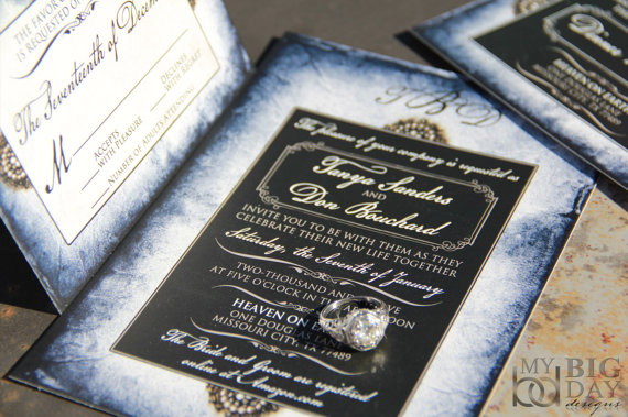 Wedding - Blue parchment wedding invitations. Vintage pearls wedding invoitations. Broche wedding invitations.