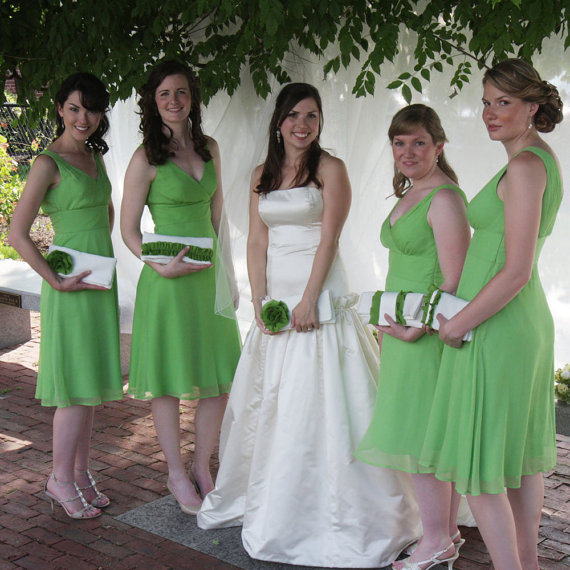 Mariage - Bridesmaid clutches custom made in your wedding color scheme