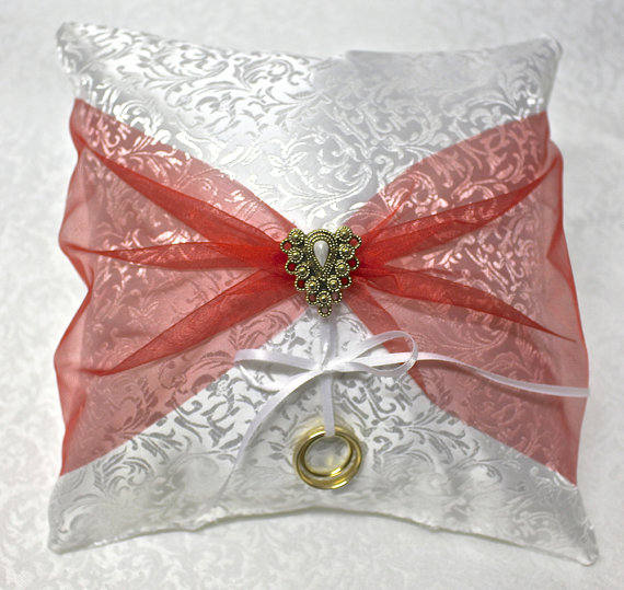 Wedding - SALE - Ready to Ship! - Ring Bearer Pillow - Red and White