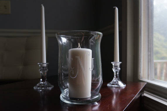 Mariage - Unity Candle Holder / Hurricane Vase- Wedding - Monogrammed