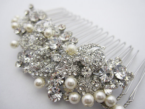 Mariage - Pearl bridal comb,bridal hair comb crystal and pearl,wedding hair accessories,crystal hair comb,wedding comb,wedding hair comb pearl,crystal