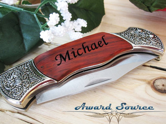 Hochzeit - 1 Personalized Groomsmen Gifts - Custom Engraved Wood Handle Pocket Knife Hunting Knives - Groomsman Best Man Ring Bearer Gift
