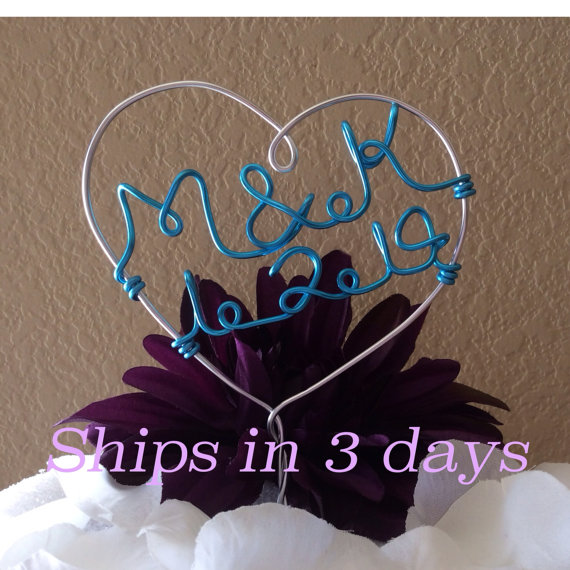 Hochzeit - Custom Cake Topper - Wedding Cake Topper, initial topper,Wire Cake Topper, Personalized Cake Topper, Unique Wedding Gift
