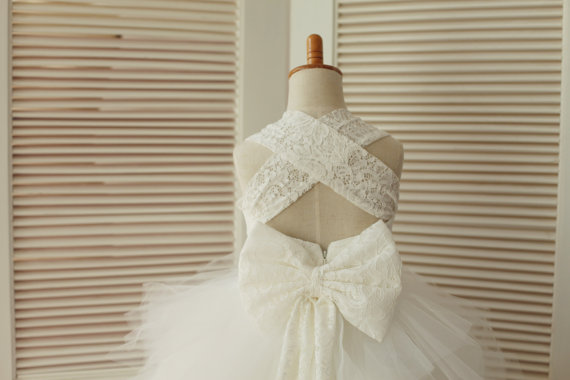 Hochzeit - Backless Cross Back Lace Tulle Flower Girl Dress Children Toddler Party Dress for Wedding Junior Bridesmaid Dress