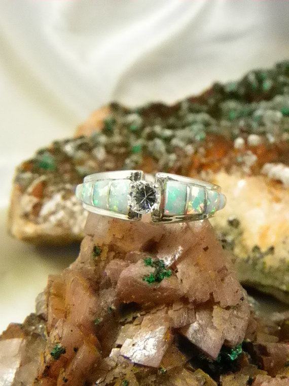 Свадьба - Native American Opal Sterling Engagement Ring