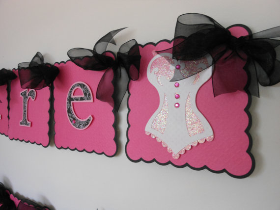 Свадьба - Future Mrs. Lingerie Banner Hot Pink and White for Bridal Shower