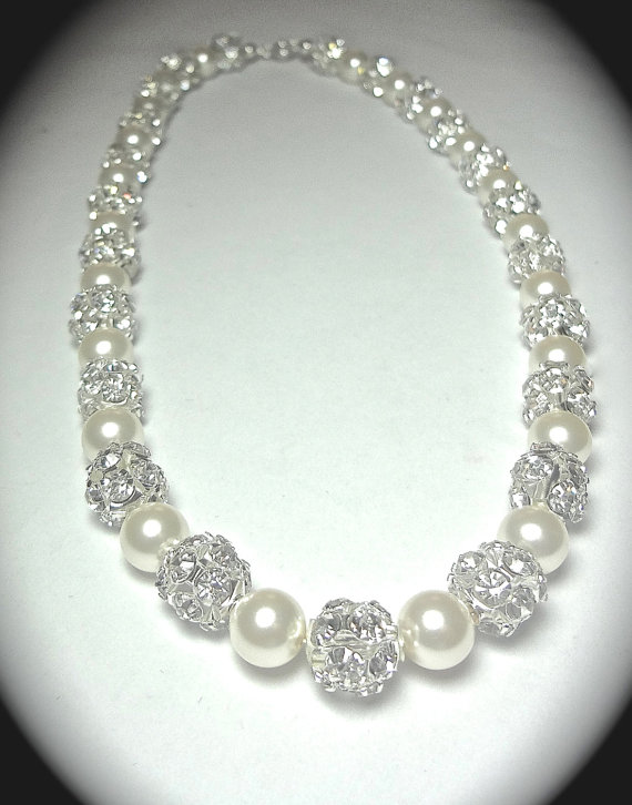 زفاف - Pearl necklace ~ Chunky ~ Bridal jewelry ~ Large crystal rhinestones fireballs ~ Brides necklace ~ Formal jewelry ~ Sparkling Elegance ~Gift