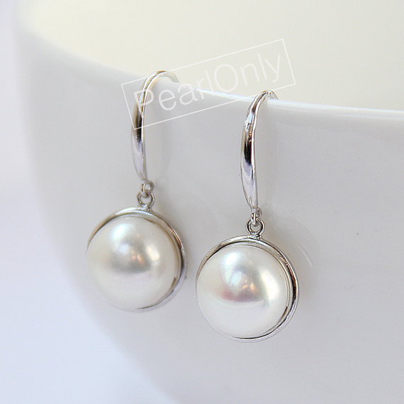 Hochzeit - bridesmaid pearl earings,button pearl earrings 10mm dangling pearl earrings,genuine ivory pearl earring wedding,pearl earring dangle earings