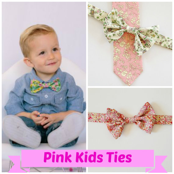 Свадьба - Pink Children's Bow Tie, Liberty of London Print Bow tie, wedding bow tie, kids tie, cotton necktie, ring bearer bow tie, liberty print kids