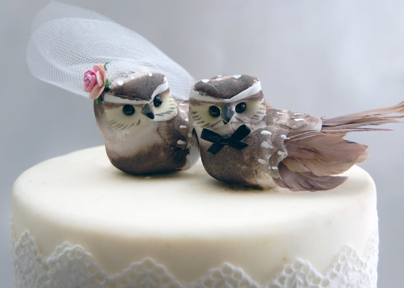 Hochzeit - SALE! Owl Cake Topper in Cocoa Brown: Rustic Bride and Groom Love Bird Wedding Cake Topper