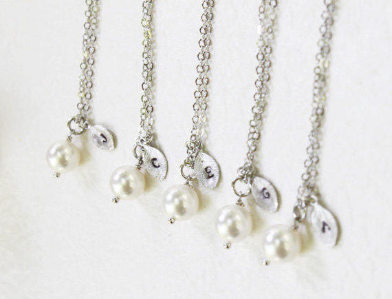 Hochzeit - Bridesmaid Gift Set- Set of 5 Pearl with personalized initial silver leaf Necklace - S2313-3