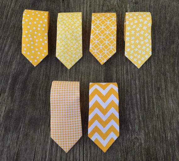 Wedding - Men's Yellow Tie - Yellow Wedding - Yellow Groomsmen Ties -- Yellow Bow Tie - Yellow Polka Dot Tie - Yellow Tie for Men