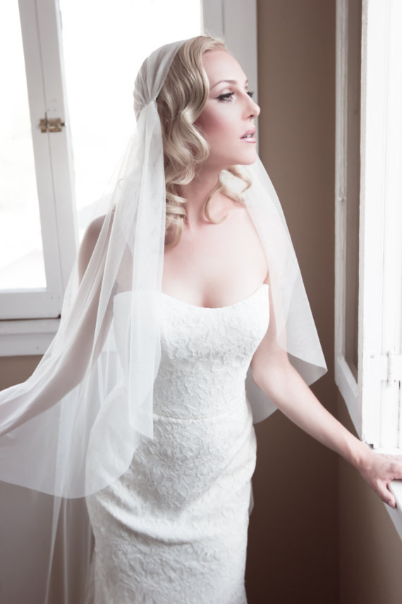 زفاف - Juliet Cap Wedding Veil, English Net Veil, 1920's Veil, Vintage Veil, Kate Moss Veil, Bohemian Bridal Veil, Style: EN Bridal Cap #1108