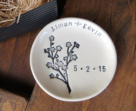 Свадьба - wedding ring dish,  Large ring holder, engagement gift, You plus Me,  Black and White,  Gift Boxed, Made to Order