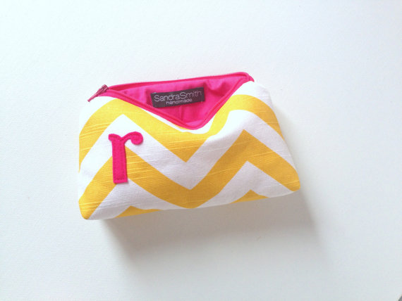 زفاف - Monogram Bridesmaid Gift, Yellow & Hot Pink Cosmetic Bag, Personalized Wedding Party Favor Clutch