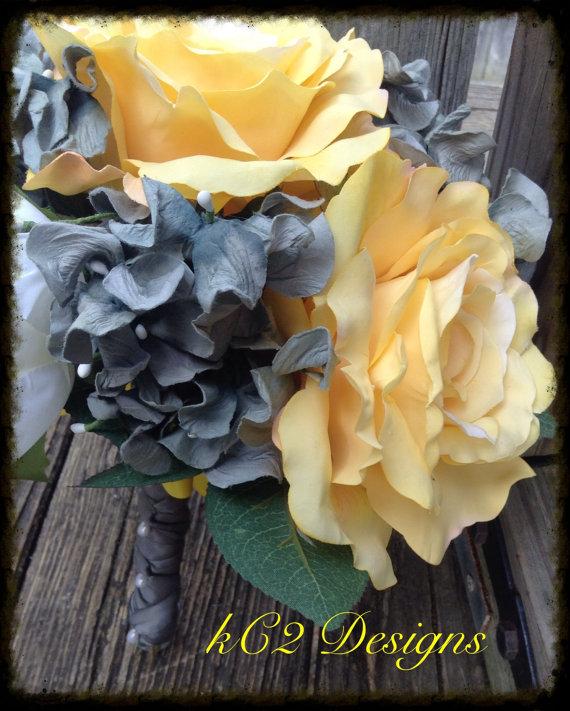 Hochzeit - Silk flower wedding bouquet. Silk bouquet. Bridal bouquet. YOUR COLORS. Yellow and gray wedding. Yellow roses. White roses. Yellow and grey.