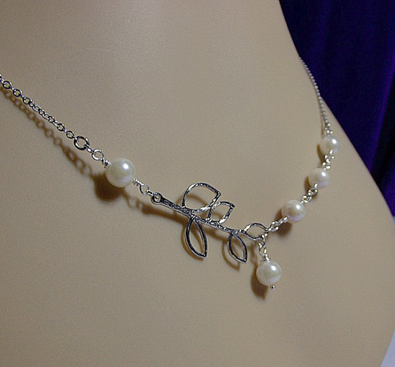 Wedding - Cultured Pearl and Branch Necklace, Wedding Bridesmasid Jewelry, Christmas Mom Sister Grandmother Jewelry Gift, White Gold Necklace