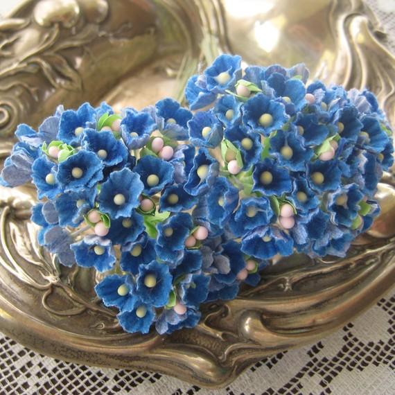 Mariage - 2 Bouquets Forget Me Nots Old Fashioned Millinery Flowers in French Blue