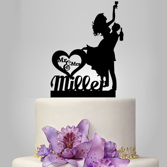 Hochzeit - Funny wedding cake topper silhouette, monogram cake topper, Mr&Mrs cake topper, groom and drunk bride cake topper, personalize cake topper