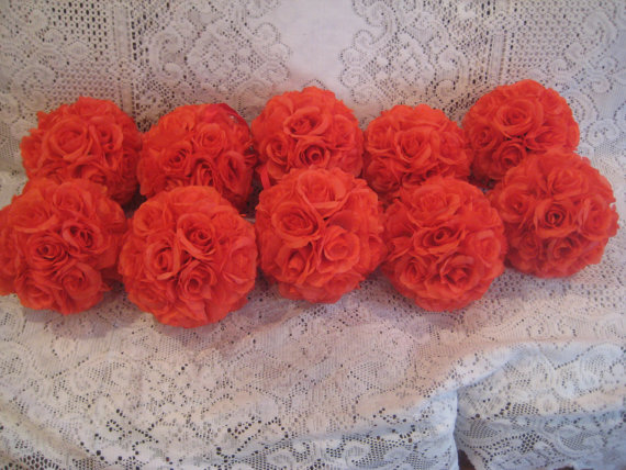 زفاف - Set of 13 Coral Silk Rose Pomanders......
