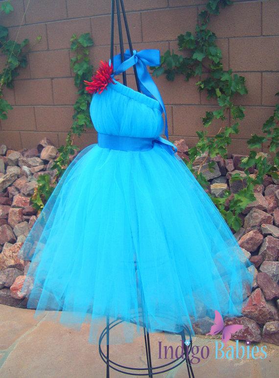 Mariage - Tutu Dresses, Tutu Dress, Flower Girl Dress, Turquoise Blue Tulle, Blue Satin Ribbon, Red Mum, Formal Dresses, Portrait Dress, Wedding