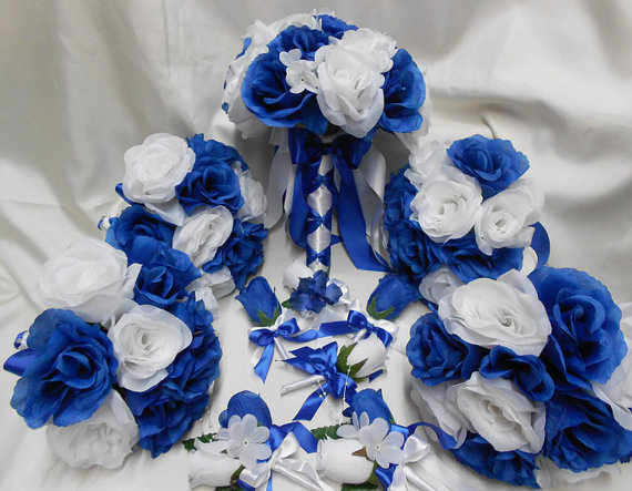 زفاف - Wedding  Silk Flower Bridal Bouquets 18 pcs Package Royal Blue White Roses Toss Bridesmaids  Boutonniere Corsages